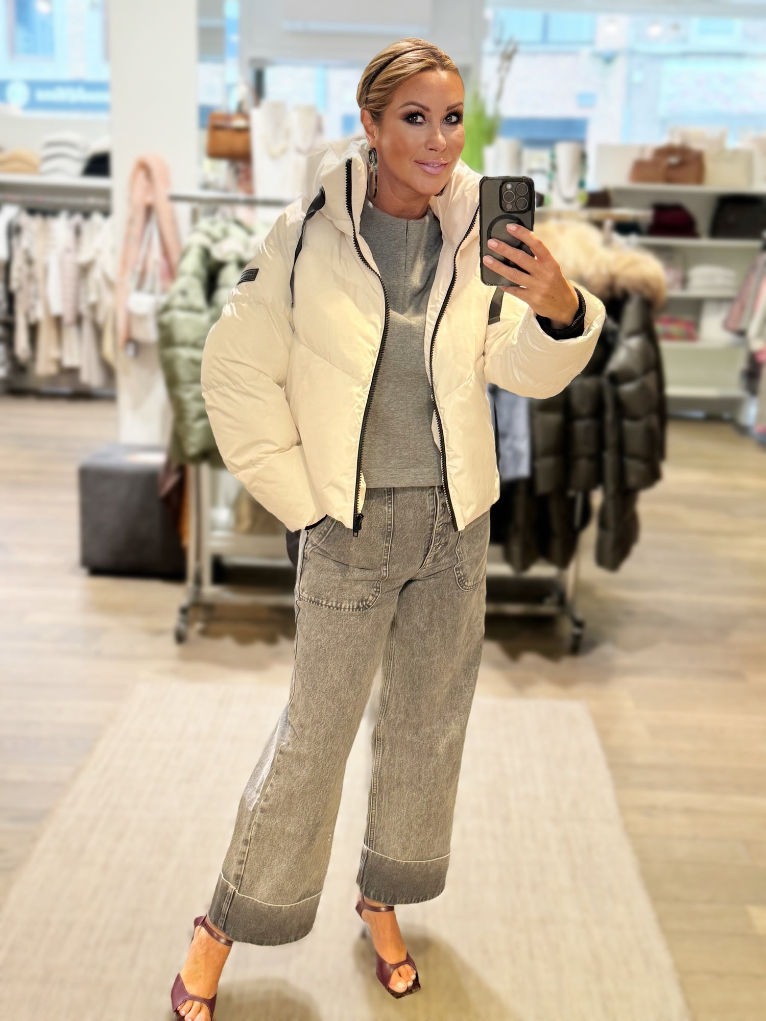 LOVA JACKET