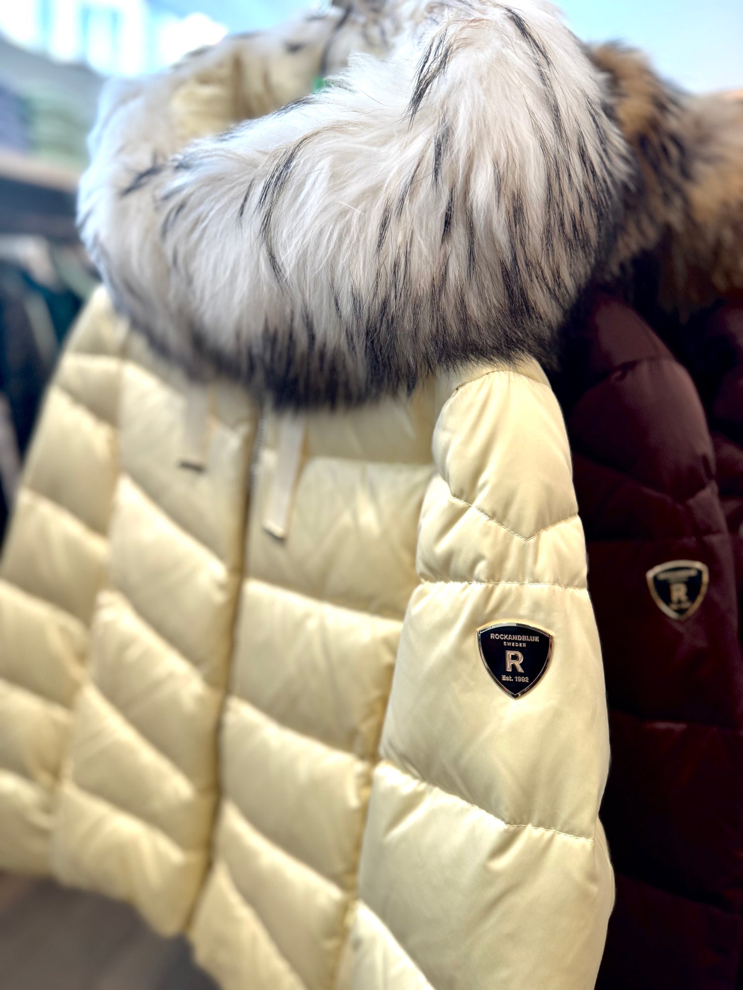 LEIA JACKET